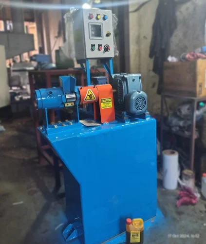 Silicone Rubber Extruder Machine Side View